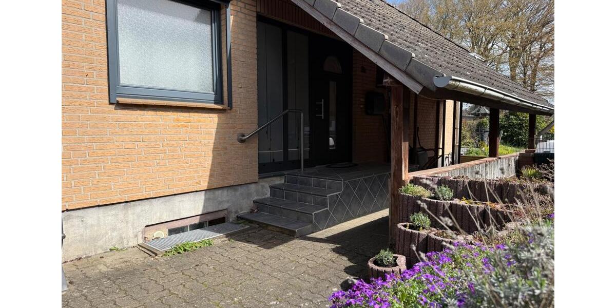 Einfamilienhaus Horst (Holstein) - 4 Zimmer, 140 m&sup2;, 329.000&euro; | Angebot:26375730