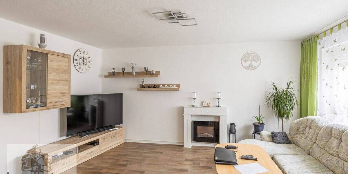 Etagenwohnung Bad Wimpfen - 4 Zimmer, 98 m&sup2;, 290.000&euro; | Angebot:26556492