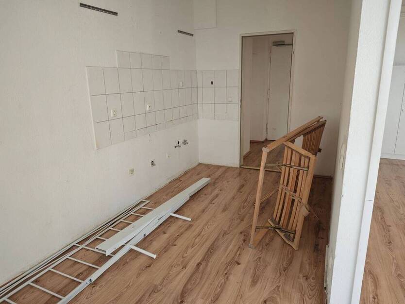 Mit Blick über Homberg, 2,5-Raum Wohnung, 63m², Balkon, 20. Etage