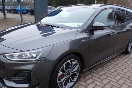 Ford Focus 3.141 km 24.990 &euro; Sedelsberg 26683