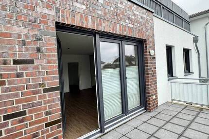 ***TOP WOHNUNG IN BUCHHOLZ-INNENSTADT MIT BALKON, PERSONENAUFZUG & TIEFGARAGE*** 3 zimmer