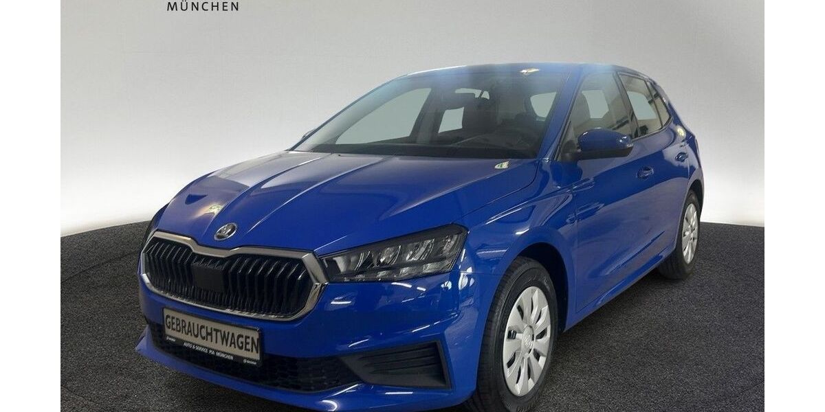 Skoda Fabia 64.700 km 12.460 &euro; München 80935