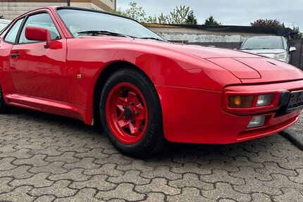 Porsche 944 167.000 km 9.900 &euro; Oberhausen 46149