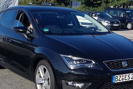 Seat Leon 116.700 km 14.990 &euro; Wachau 01454