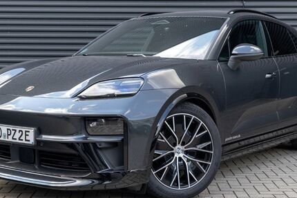 Porsche Macan 12.999 km 85.790 &euro; Moers 47441