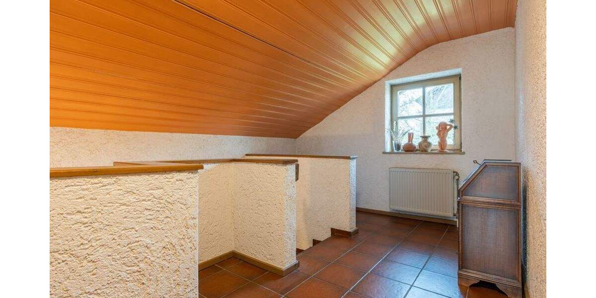 Einfamilienhaus Salzweg - 4 Zimmer, 150 m&sup2;, 350.000&euro; | Angebot:25749269