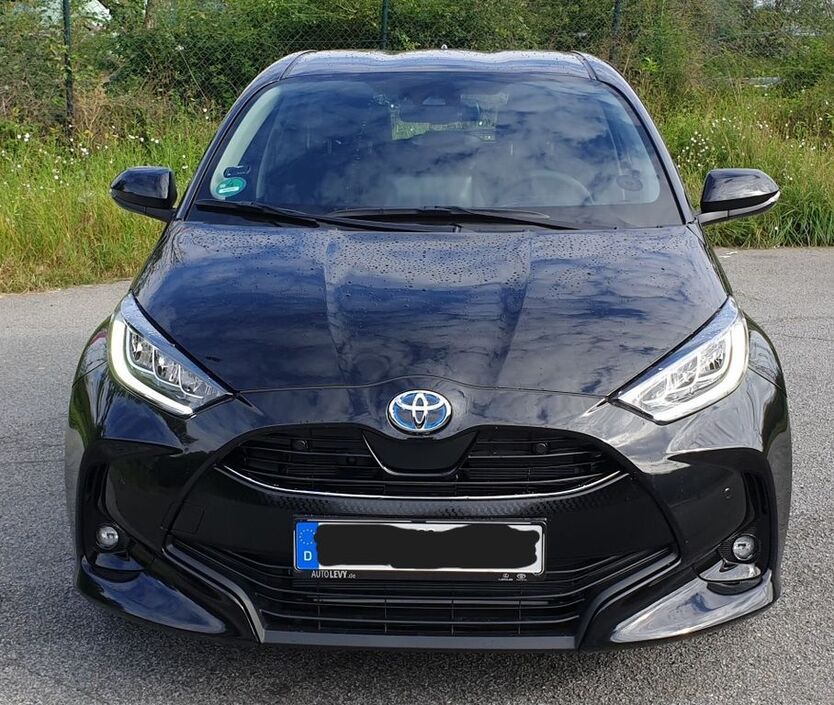 Yaris