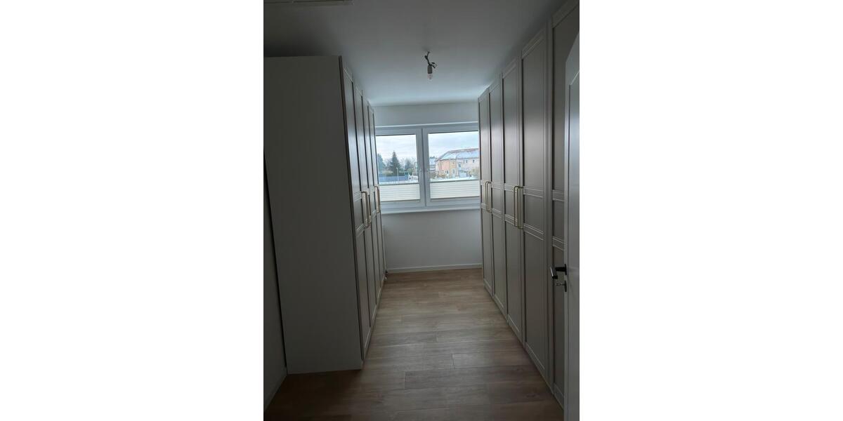 Einfamilienhaus Greifswald - 8 Zimmer, 170 m&sup2;, 2.600&euro; | Angebot:25930663