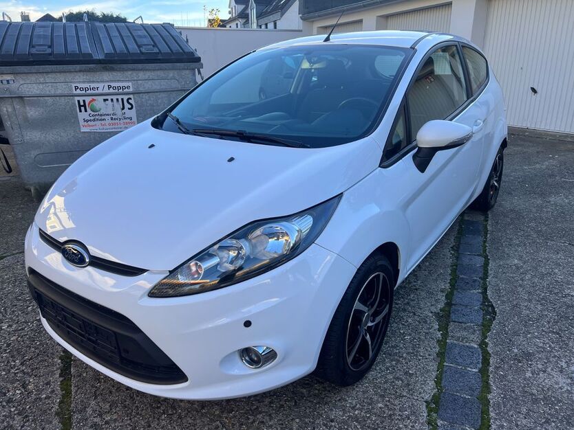 Ford Fiesta 113.000 km 3.999 € wuppertal 42283