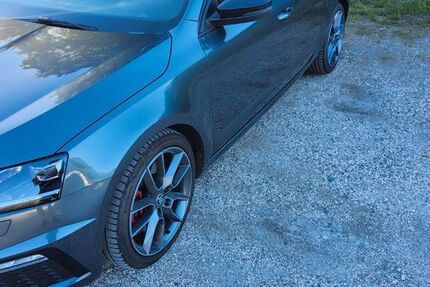 Skoda Octavia 64.100 km 21.899 &euro; Traunstein 83278