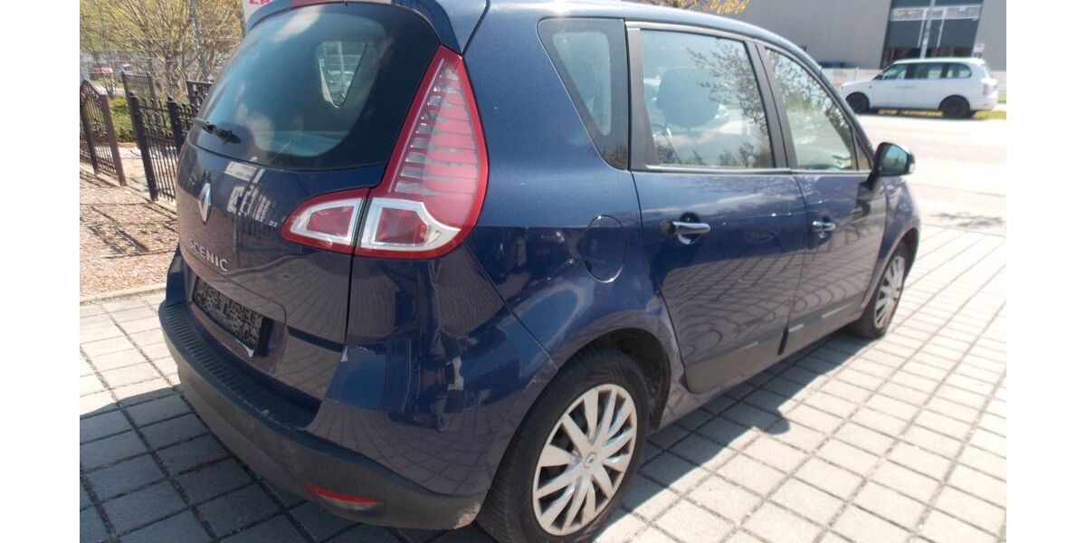 Renault Scenic 164.000 km 2.200 &euro; Mahlow 15831