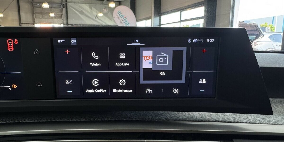 Peugeot 5008 145 Mild Hybrid Allure7 Sitzer LED CAM 30.800 km 27.320 &euro; Lich 35423