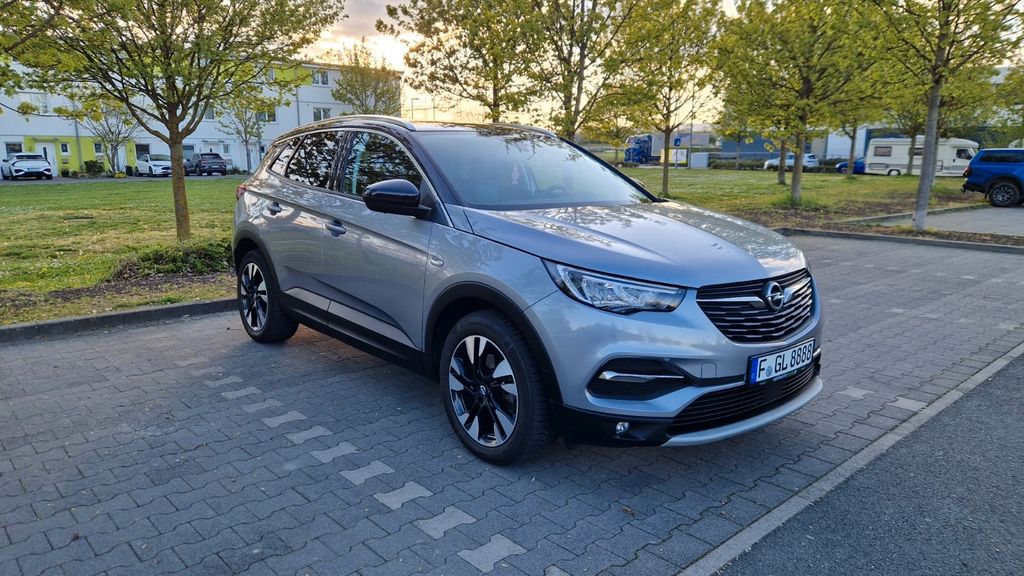 Opel Grandland (X) 94.000 km 14.950 &euro; Frankfurt am Main 65933
