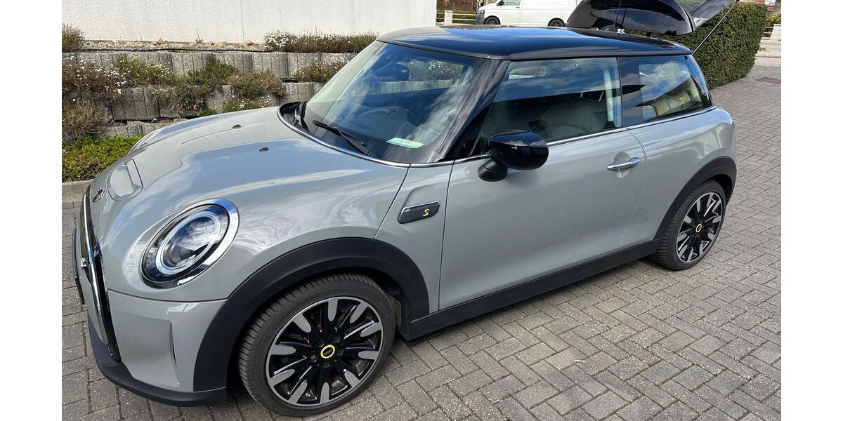 Mini Cooper SE 36.000 km 18.750 &euro; Lehre 38165