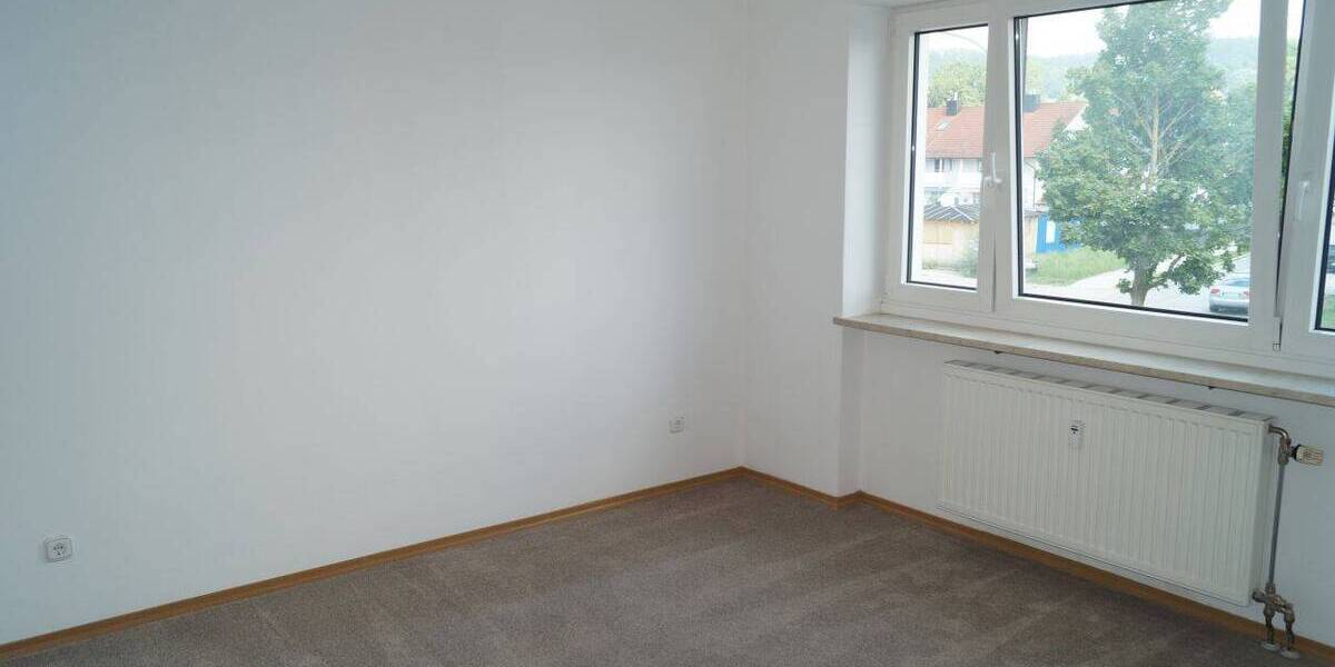 Etagenwohnung Simbach a.Inn Simbach - 3 Zimmer, 77 m&sup2;, 575&euro; | Angebot:26891504