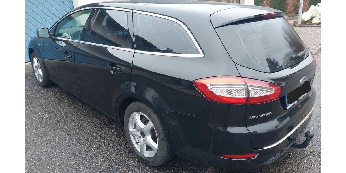 Ford Mondeo 143.500 km 8.800 &euro; Köln 50677