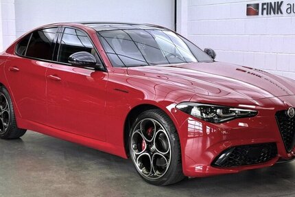 Alfa Romeo Giulia 2.0 Competizione Q4 FULL LED LEDER 22.300 km 40.990 € Lich 35423