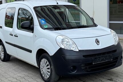 Renault Kangoo 82.000 km 3.899 &euro; Chemnitz 09120