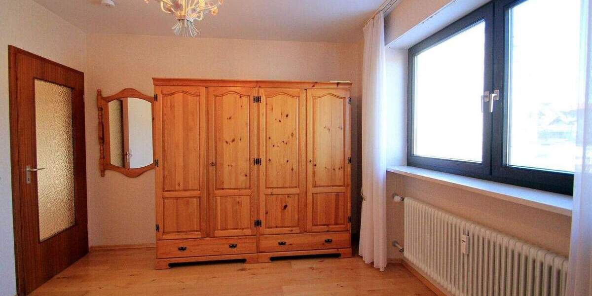 Etagenwohnung Krumbach - 4 Zimmer, 96 m&sup2;, 296.800&euro; | Angebot:25732226