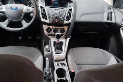 Ford Focus 273.000 km 3.200 &euro; Pirmasens 66954