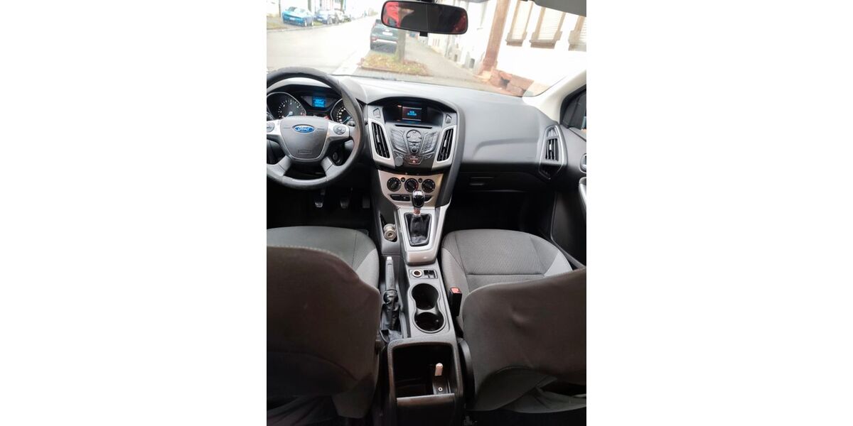 Ford Focus 273.000 km 3.200 &euro; Pirmasens 66954