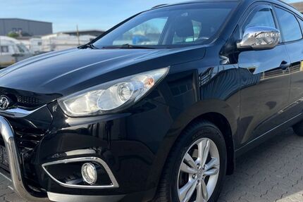 Hyundai ix35 160.000 km 6.999 &euro; Philippsburg 76661