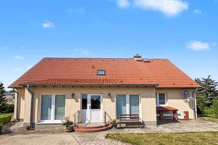 Haus Brunn - 8 Zimmer, 200 m&sup2;, 289.000&euro; | Angebot:27071634