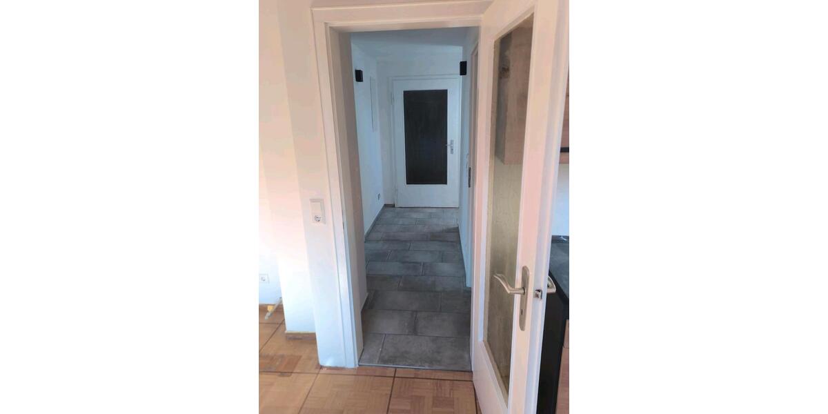 Dachgeschoßwohnung Esslingen am Neckar Pliensauvorstadt - 2.5 Zimmer, 44 m&sup2;, 840&euro; | Angebot:25408317