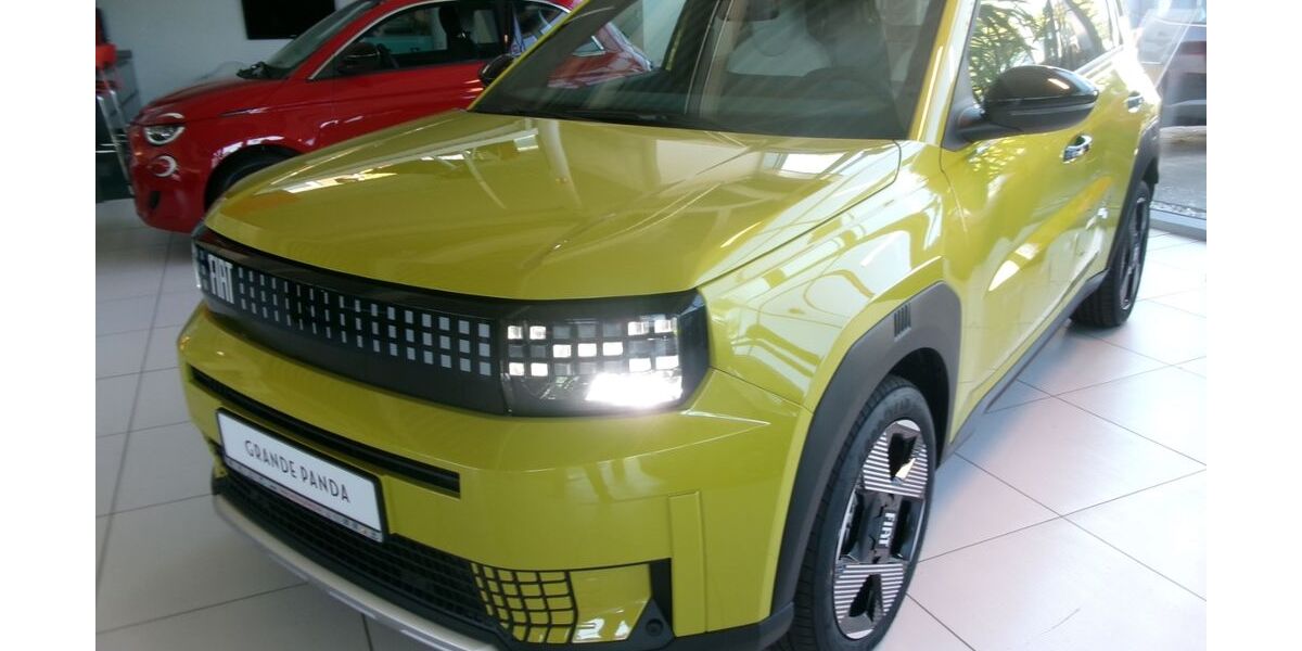 Fiat Grande Panda 4.000 km 22.990 &euro; Lübeck 23554