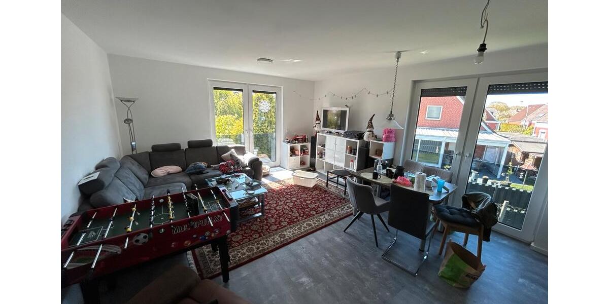 Etagenwohnung Bremerhaven Schiffdorferdamm - 3.5 Zimmer, 92 m&sup2;, 1.410&euro; | Angebot:26396712