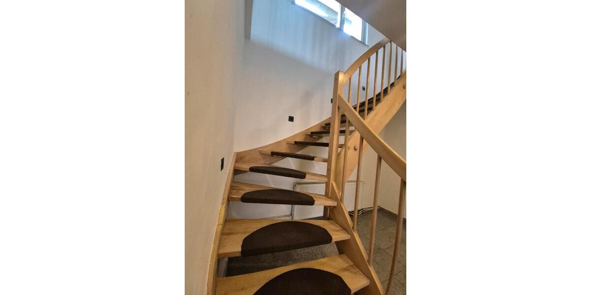 Einfamilienhaus Albstadt Gemarkung Onstmettingen - 5 Zimmer, 165 m&sup2;, 1.500&euro; | Angebot:25294748