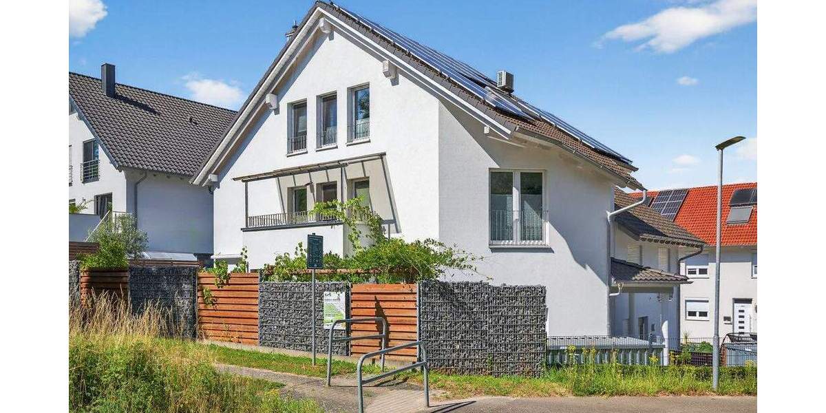 Doppelhaushälfte Malsch - 7 Zimmer, 243 m&sup2;, 775.000&euro; | Angebot:24860356