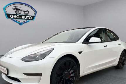 Tesla Model 3 76.500 km 28.890 &euro; Weßling 82234