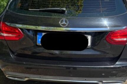 Mercedes-Benz C 250 298.643 km 10.000 &euro; Stuttgart 70565