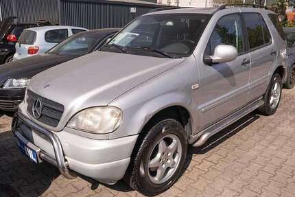 Mercedes-Benz ML 320 178.633 km 12.240 € Bad Nauheim 61231