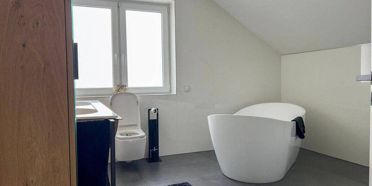 Einfamilienhaus Mutterstadt - 6 Zimmer, 225 m&sup2;, 1.100.000&euro; | Angebot:26866279
