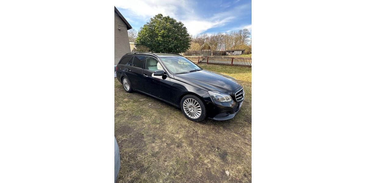 Mercedes-Benz E 350 181.755 km 17.500 &euro; Jessenitz 19249