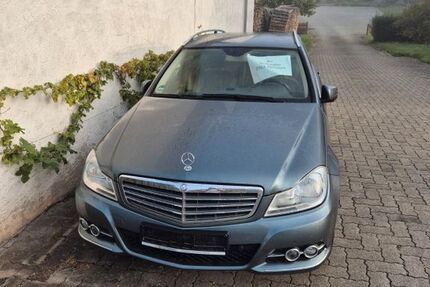 Mercedes-Benz C 200 165.000 km 7.200 € Schönbrunn 96185