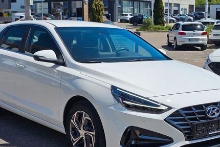 Hyundai i30 10.608 km 20.950 &euro; Leonberg 71229