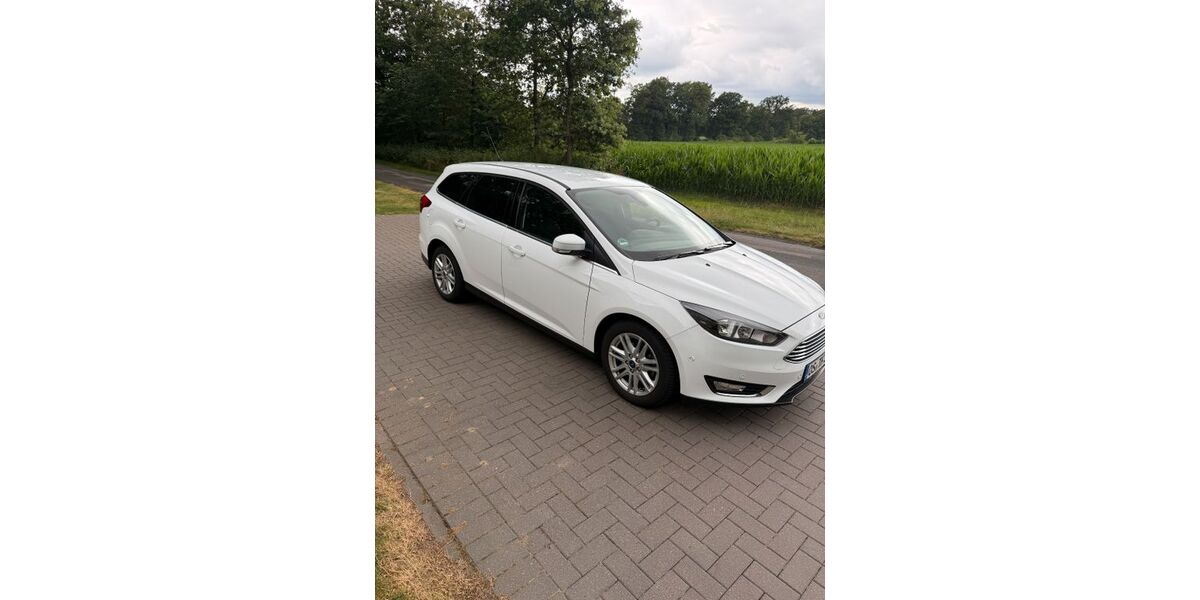 Ford Focus 58.300 km 8.499 &euro; Merzen 49586