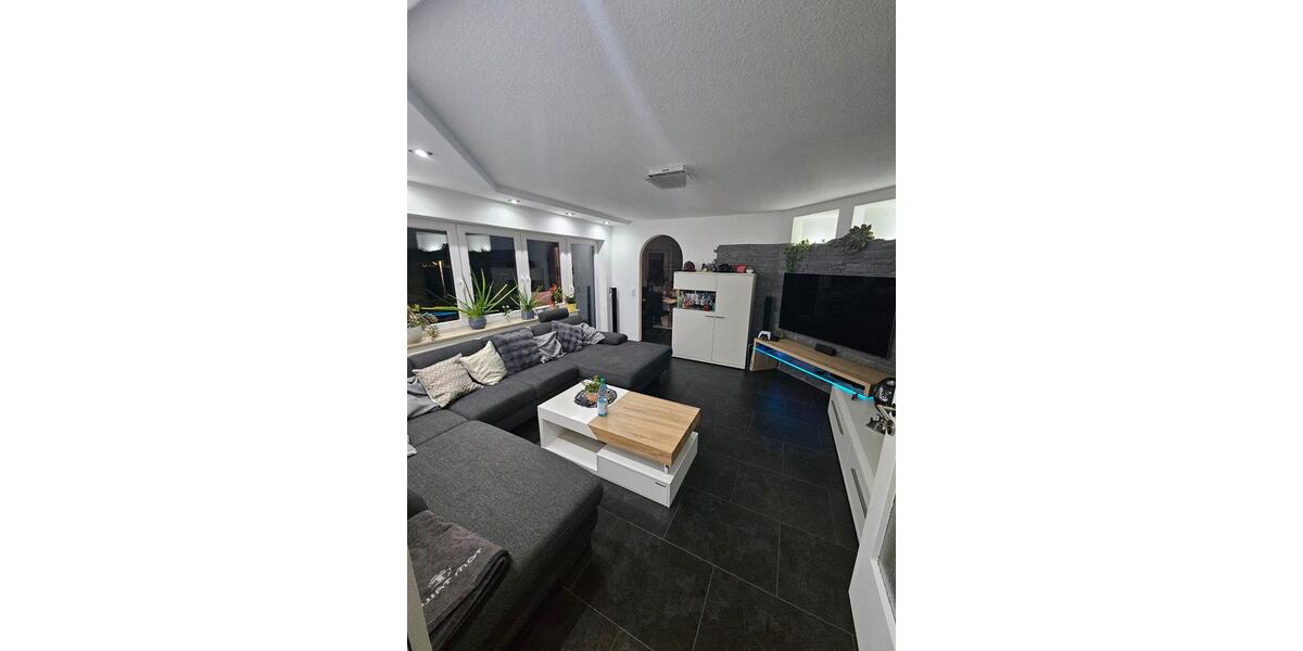 Etagenwohnung Bad Friedrichshall - 3.5 Zimmer, 70 m&sup2;, 950&euro; | Angebot:25381684