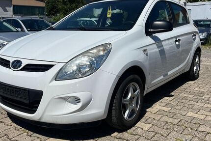 Hyundai i20 163.000 km 1.990 &euro; Eschweiler 52249