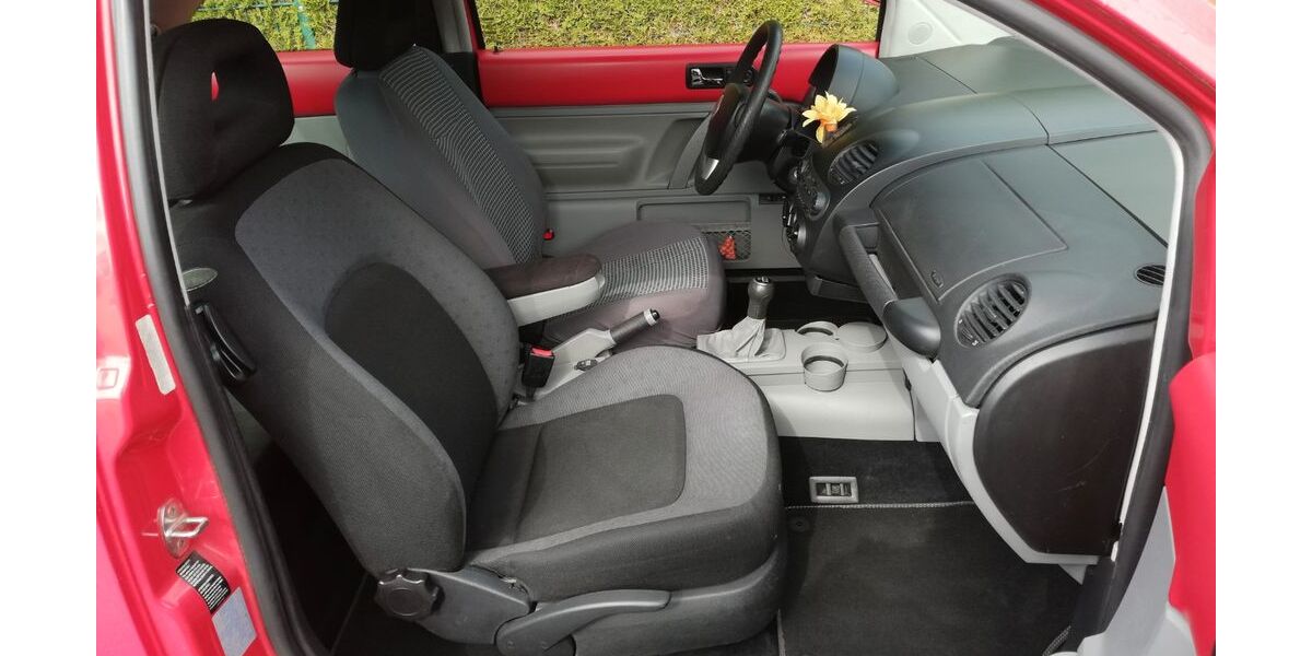 VW Beetle 153.200 km 1.200 &euro; Neuss 41466