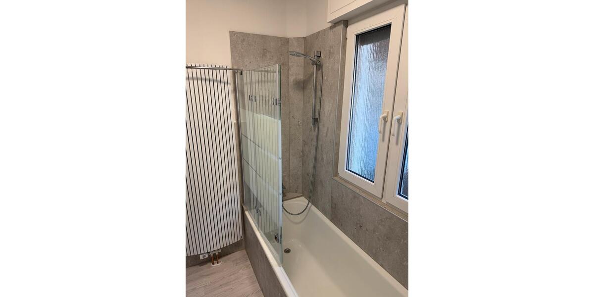 Erdgeschoßwohnung Sundern (Sauerland) - 3 Zimmer, 75 m&sup2;, 650&euro; | Angebot:26301704