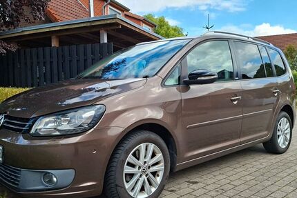 VW Touran 371.321 km 2.550 &euro; Kastorf 23847