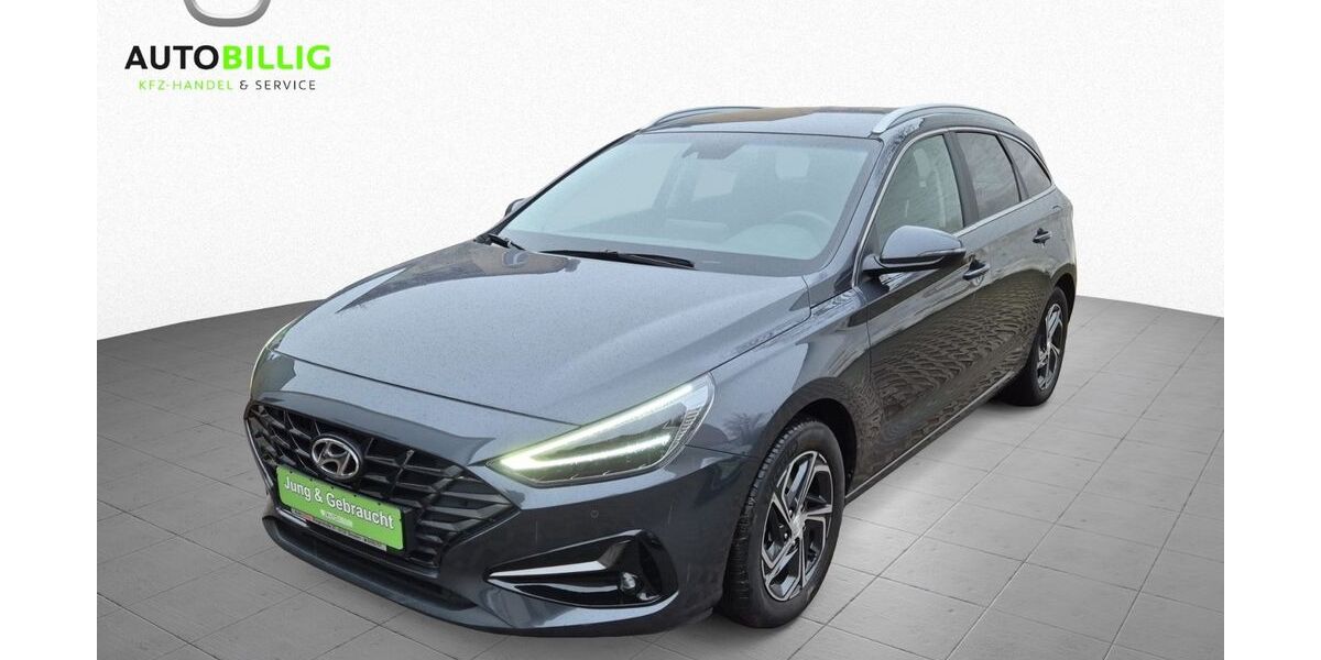 Hyundai i30 36.811 km 17.790 &euro; Dresden 01127