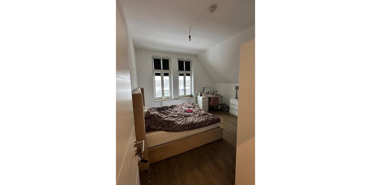 Dachgeschoßwohnung Hannover Döhren-Wülfel - 3 Zimmer, 82 m&sup2;, 1.107&euro; | Angebot:25012444