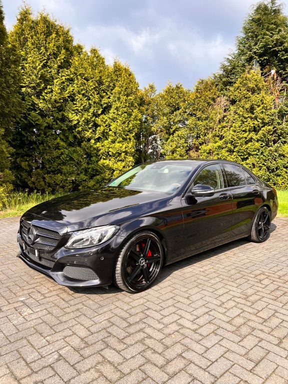 Mercedes-Benz C 250 132.000 km 20.800 € Marl 45770