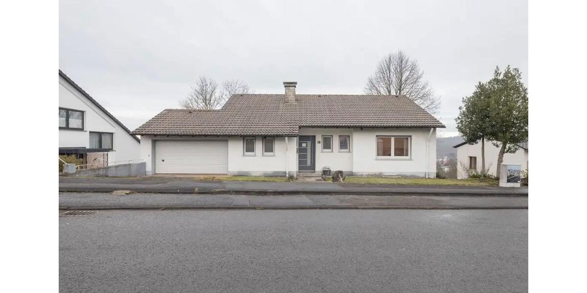 Mehrfamilienhaus, Wohnhaus Arnsberg Obereimer - 6.5 Zimmer, 178 m&sup2;, 330.000&euro; | Angebot:25904878