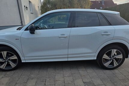 Audi Q2 99.500 km 18.400 &euro; NEU-ULM 89233